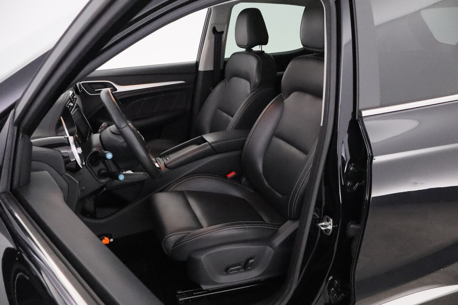 MG ZS vaihtoauto