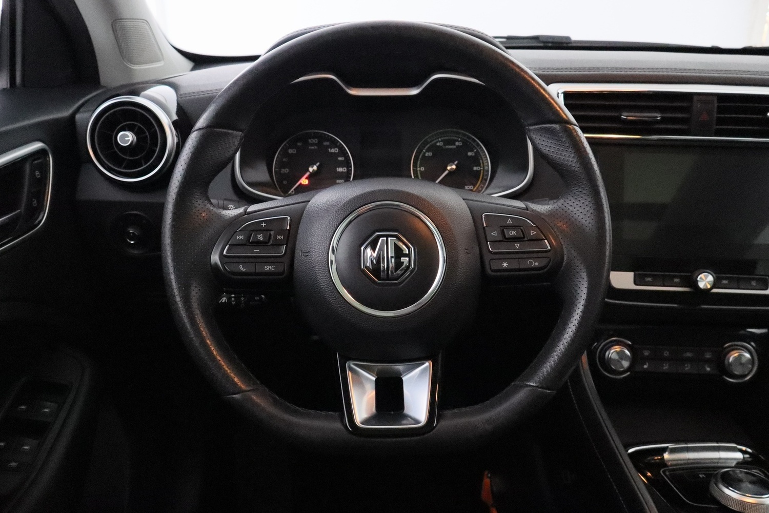 MG ZS vaihtoauto