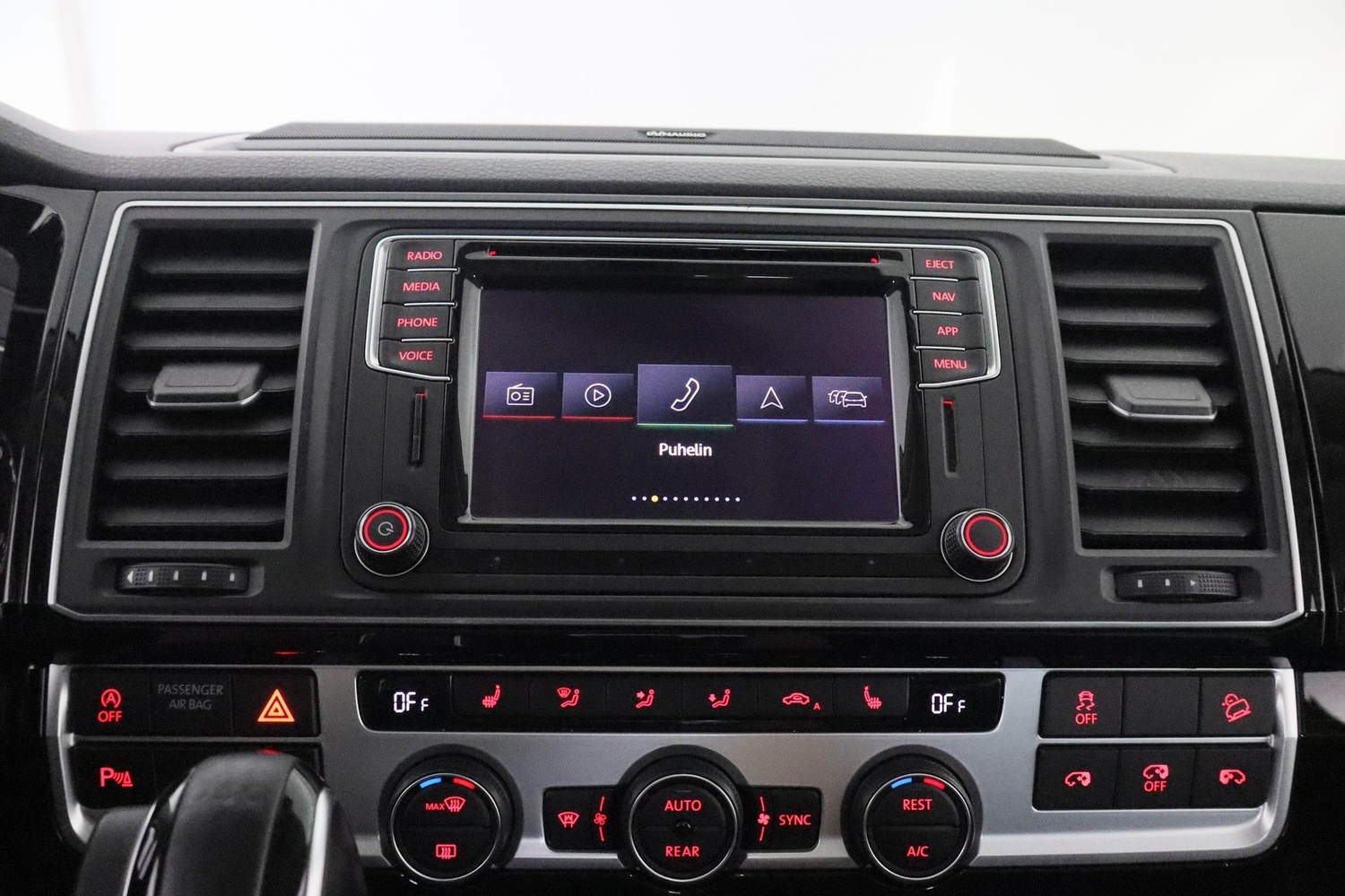 Volkswagen Multivan vaihtoauto