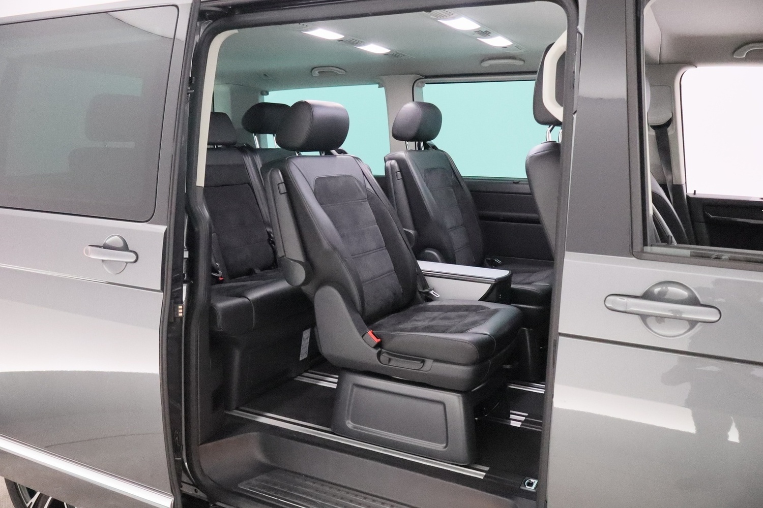 Volkswagen Multivan vaihtoauto