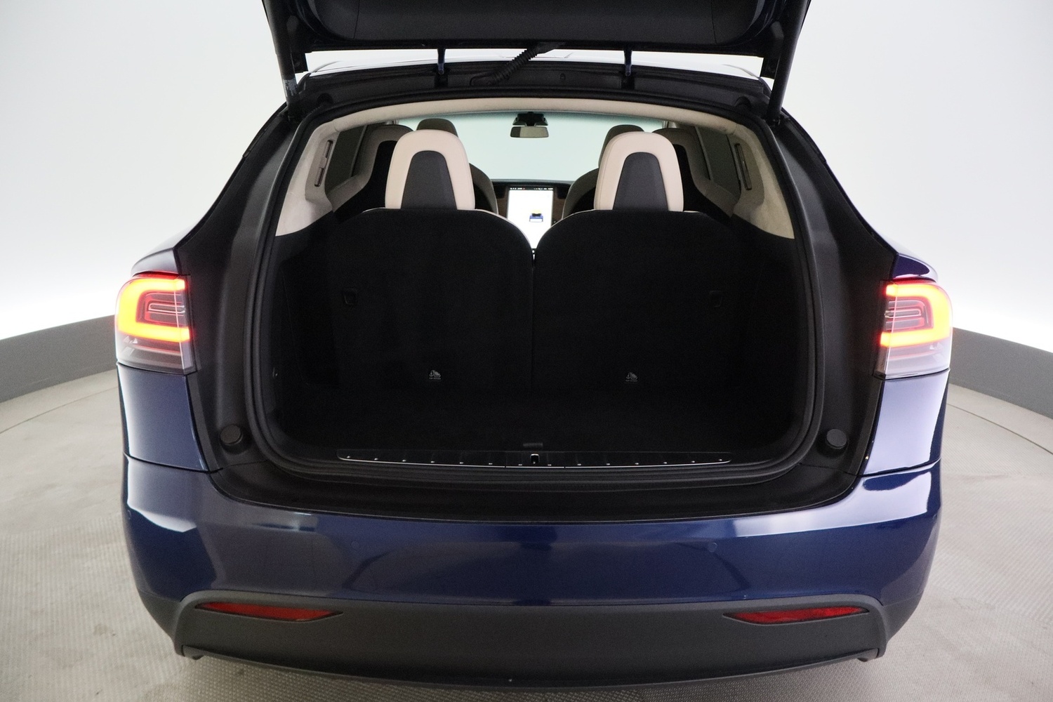 Tesla Model X vaihtoauto