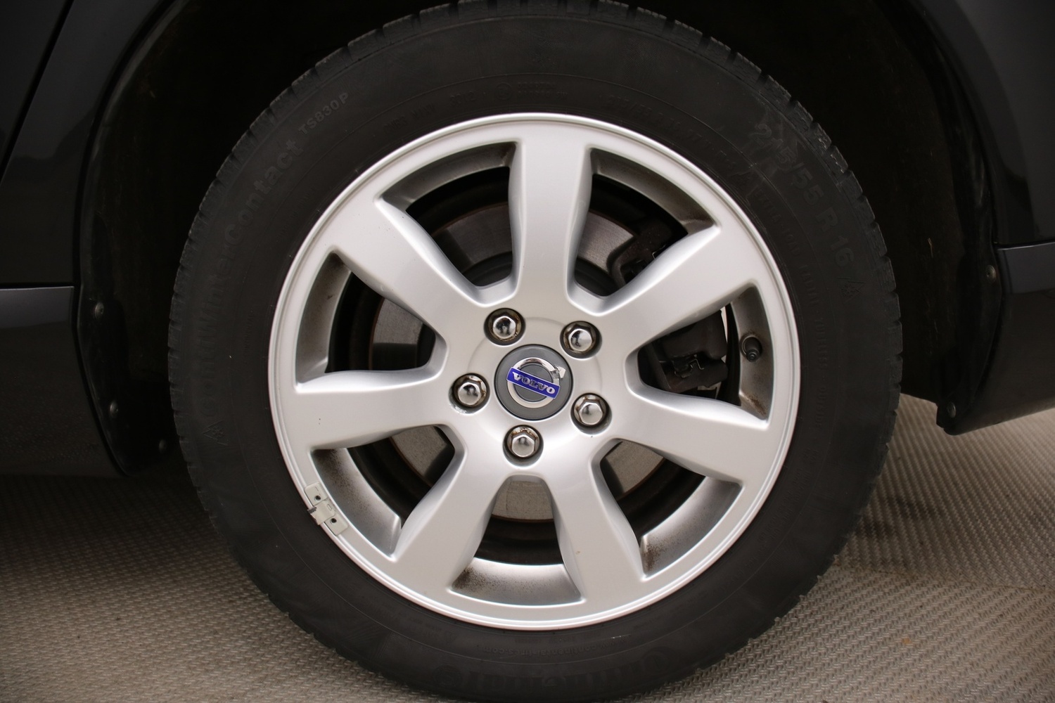 Volvo V70 vaihtoauto