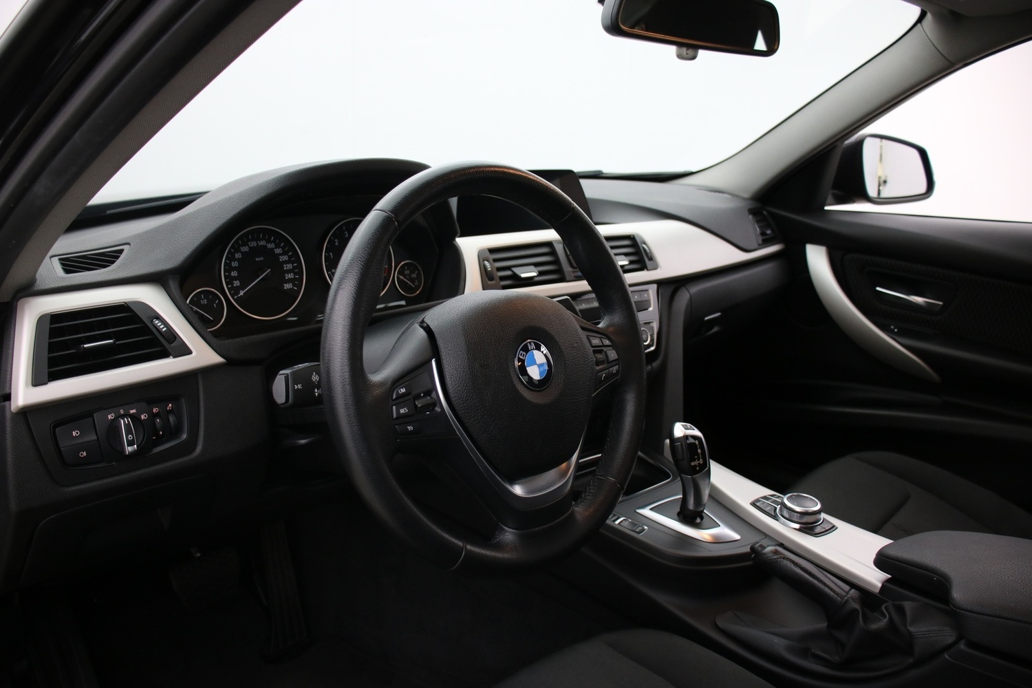BMW 318 vaihtoauto
