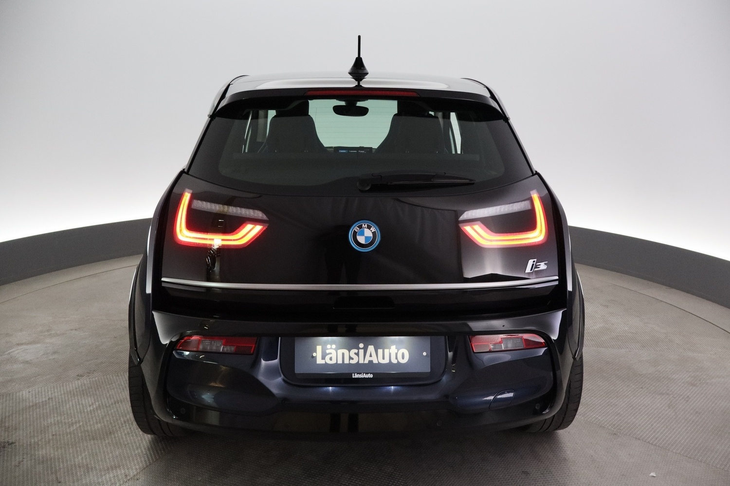 BMW i3s vaihtoauto