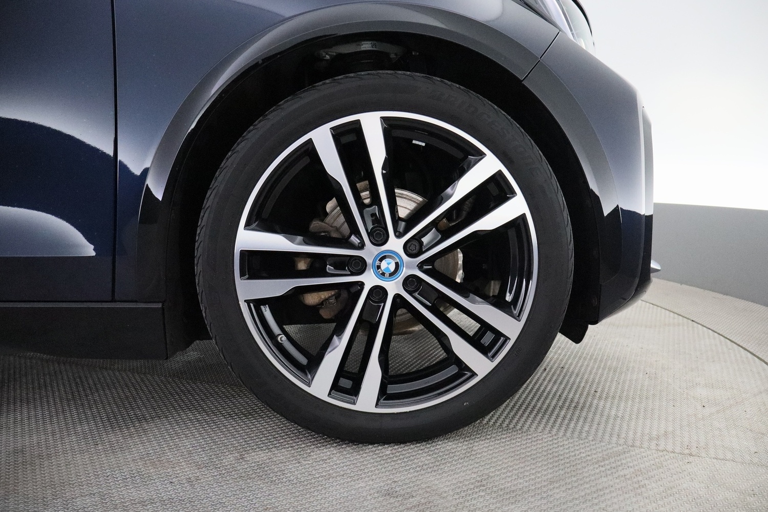 BMW i3s vaihtoauto