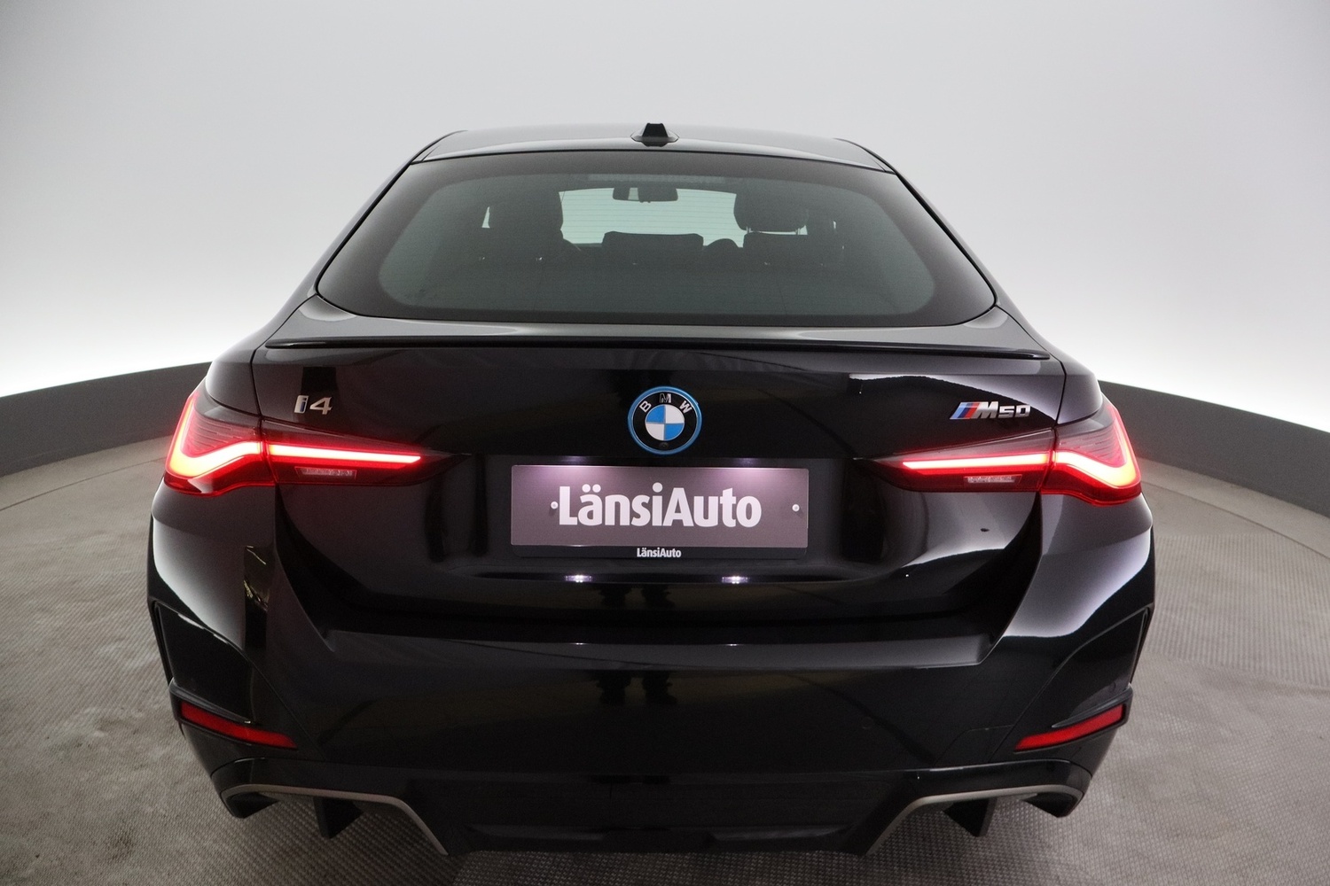 BMW i4 M50 vaihtoauto