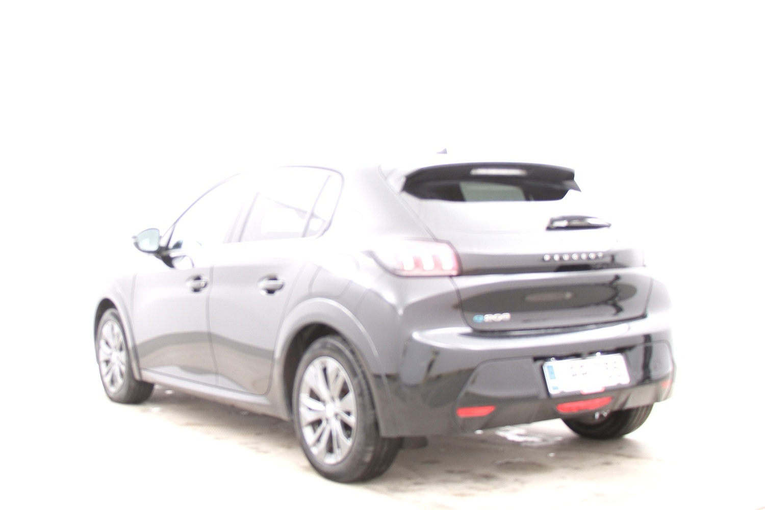 Peugeot e-208 vaihtoauto