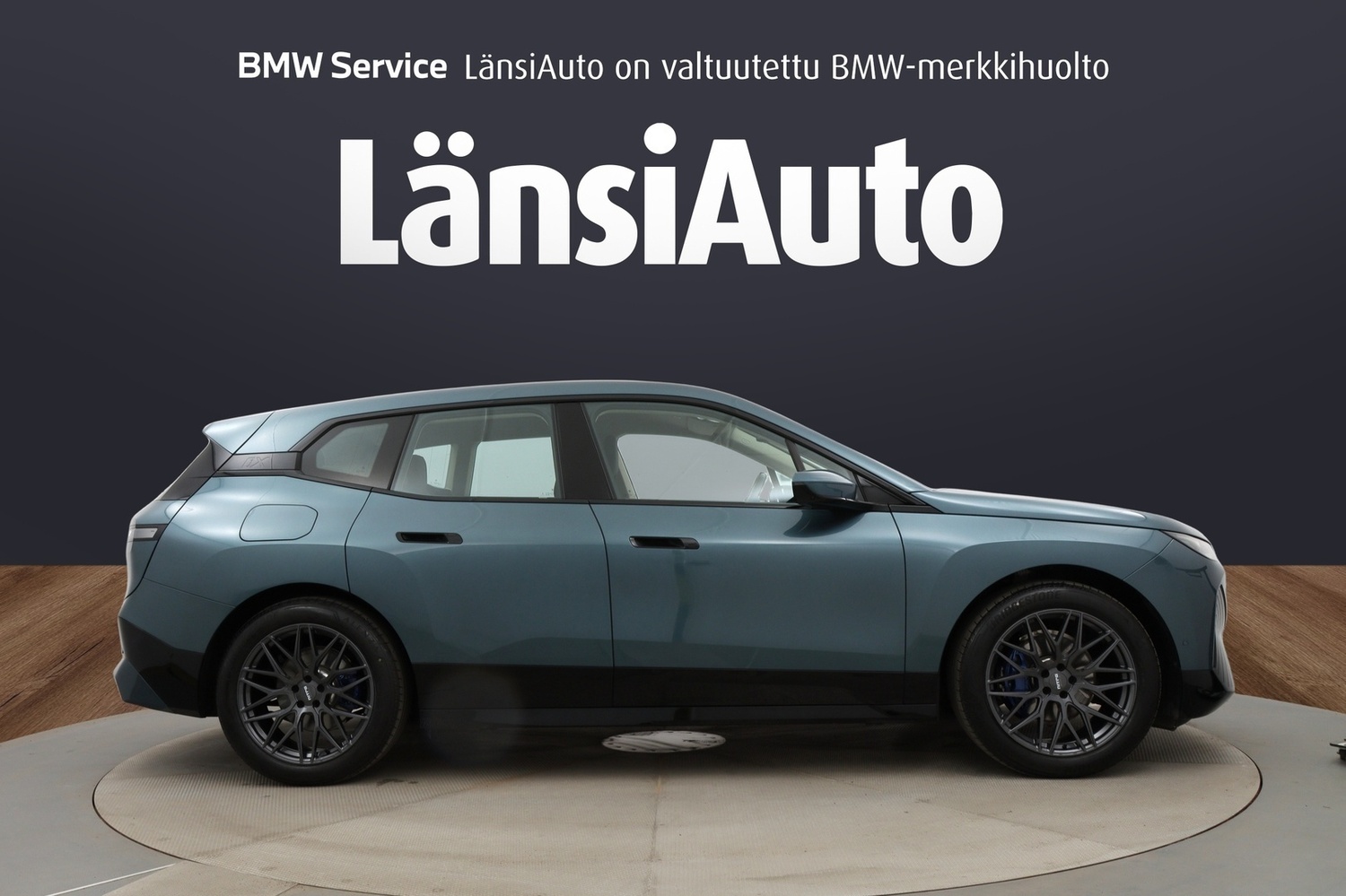 BMW iX vaihtoauto