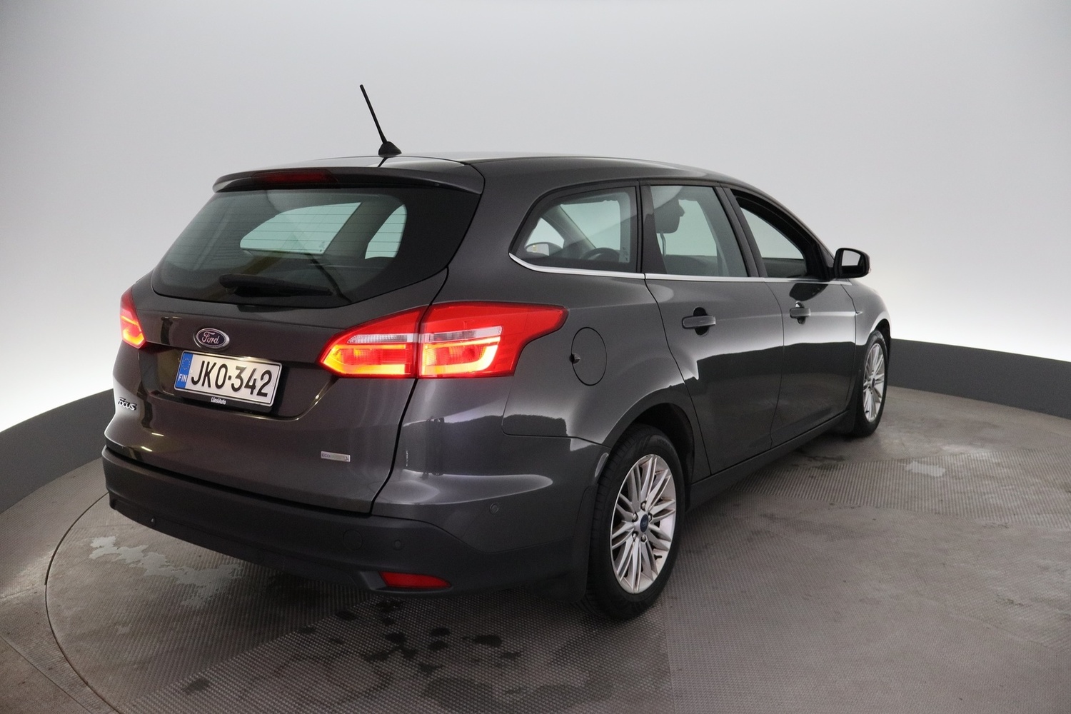 Ford Focus vaihtoauto