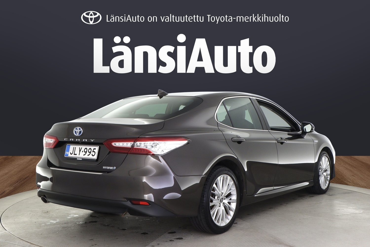 Toyota Camry vaihtoauto
