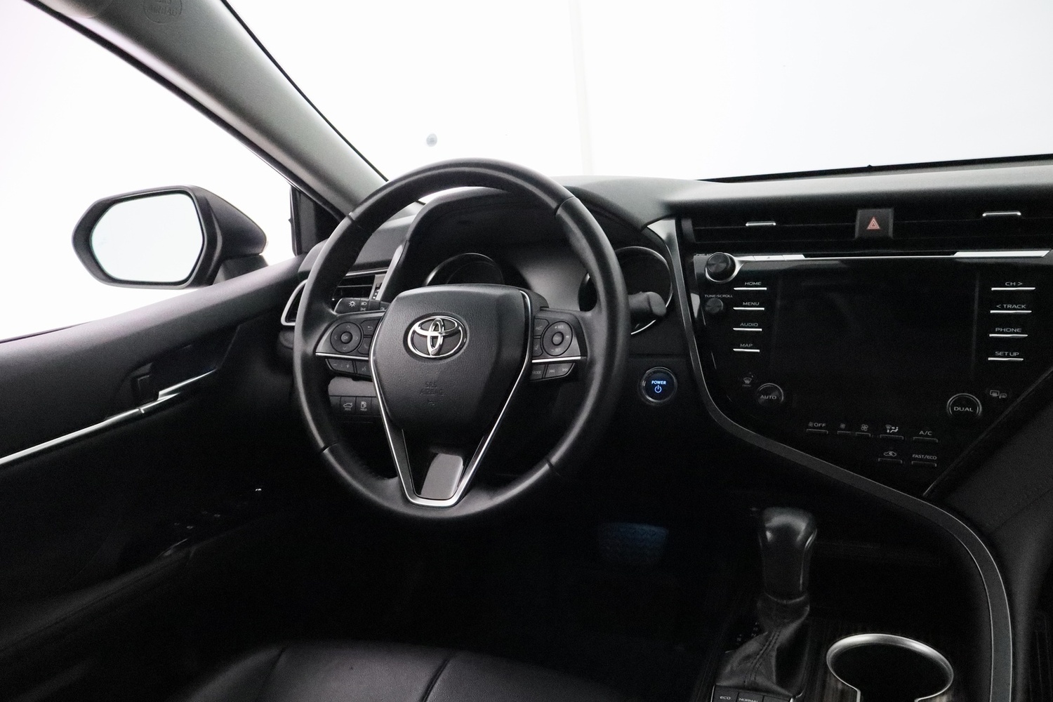 Toyota Camry vaihtoauto