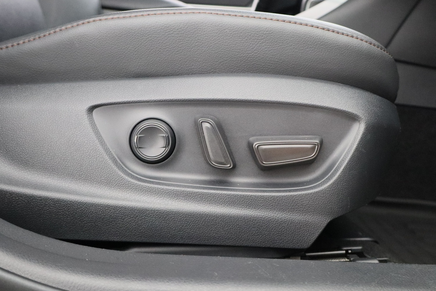 Toyota Camry vaihtoauto