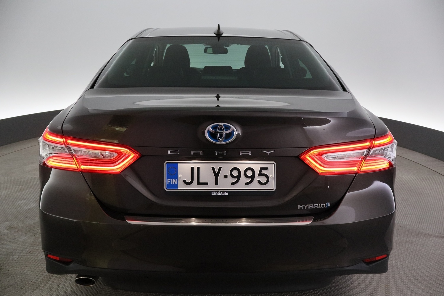 Toyota Camry vaihtoauto