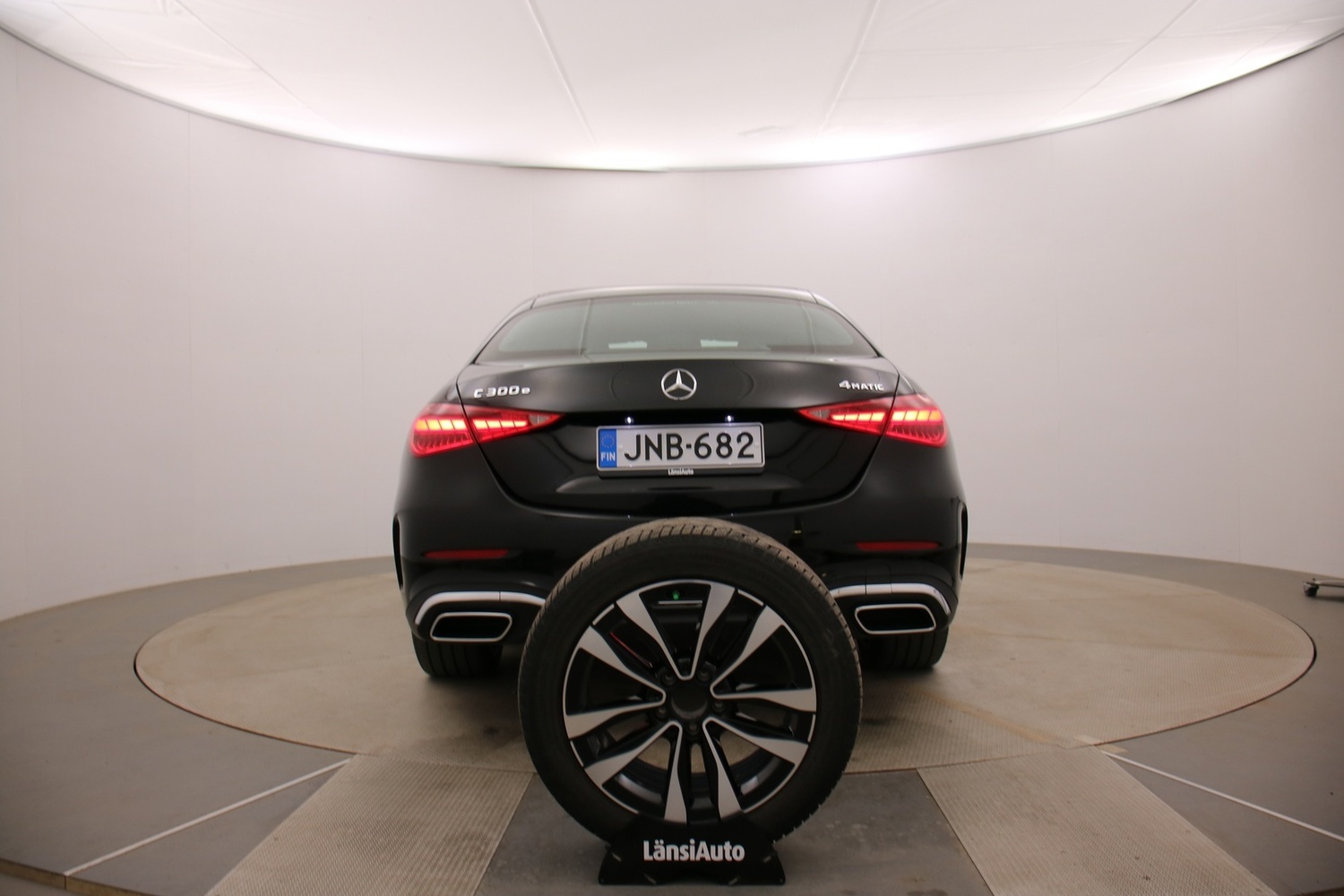 Mercedes-Benz C vaihtoauto
