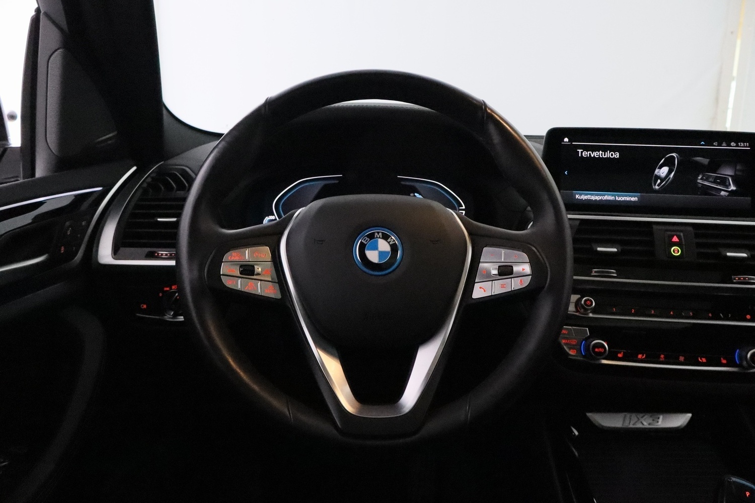 BMW iX3 vaihtoauto