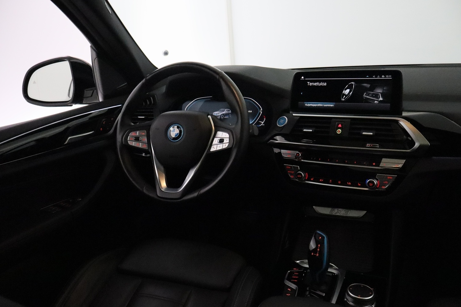 BMW iX3 vaihtoauto