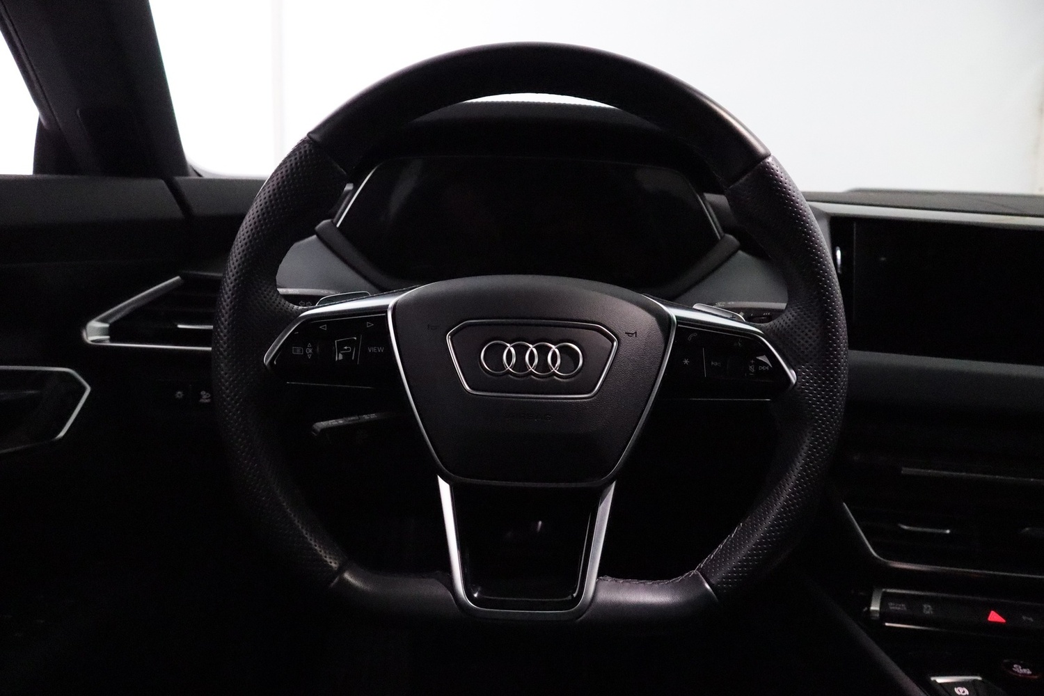 Audi e-tron GT vaihtoauto