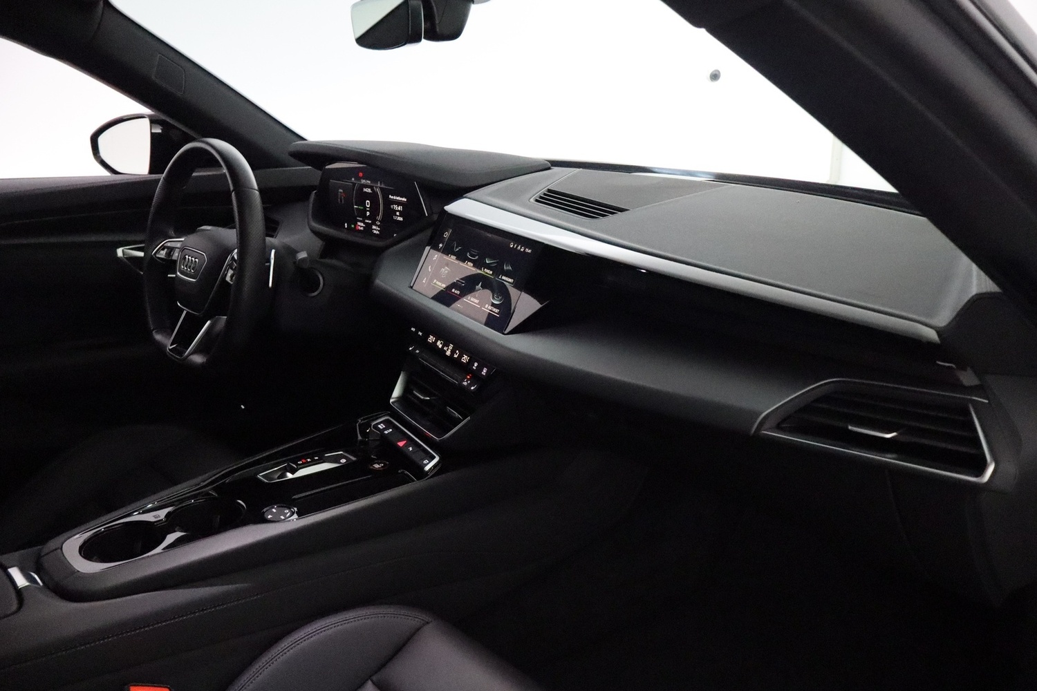 Audi e-tron GT vaihtoauto
