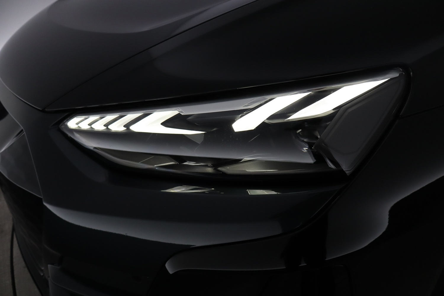 Audi e-tron GT vaihtoauto