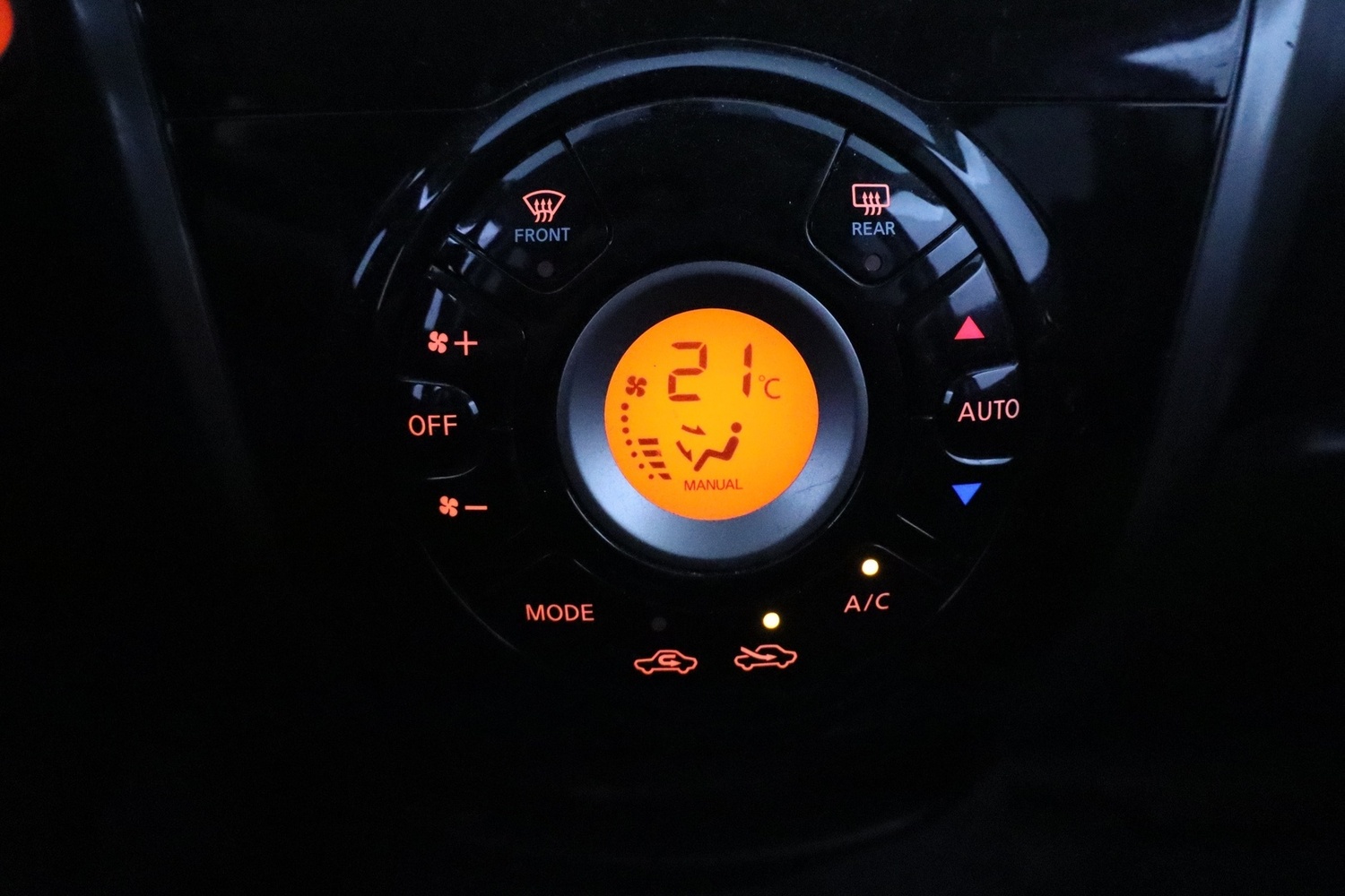 Nissan NOTE vaihtoauto