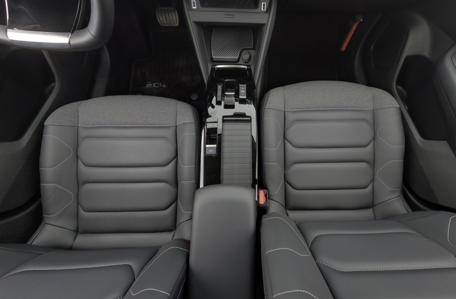Citroën e-C4 X vaihtoauto