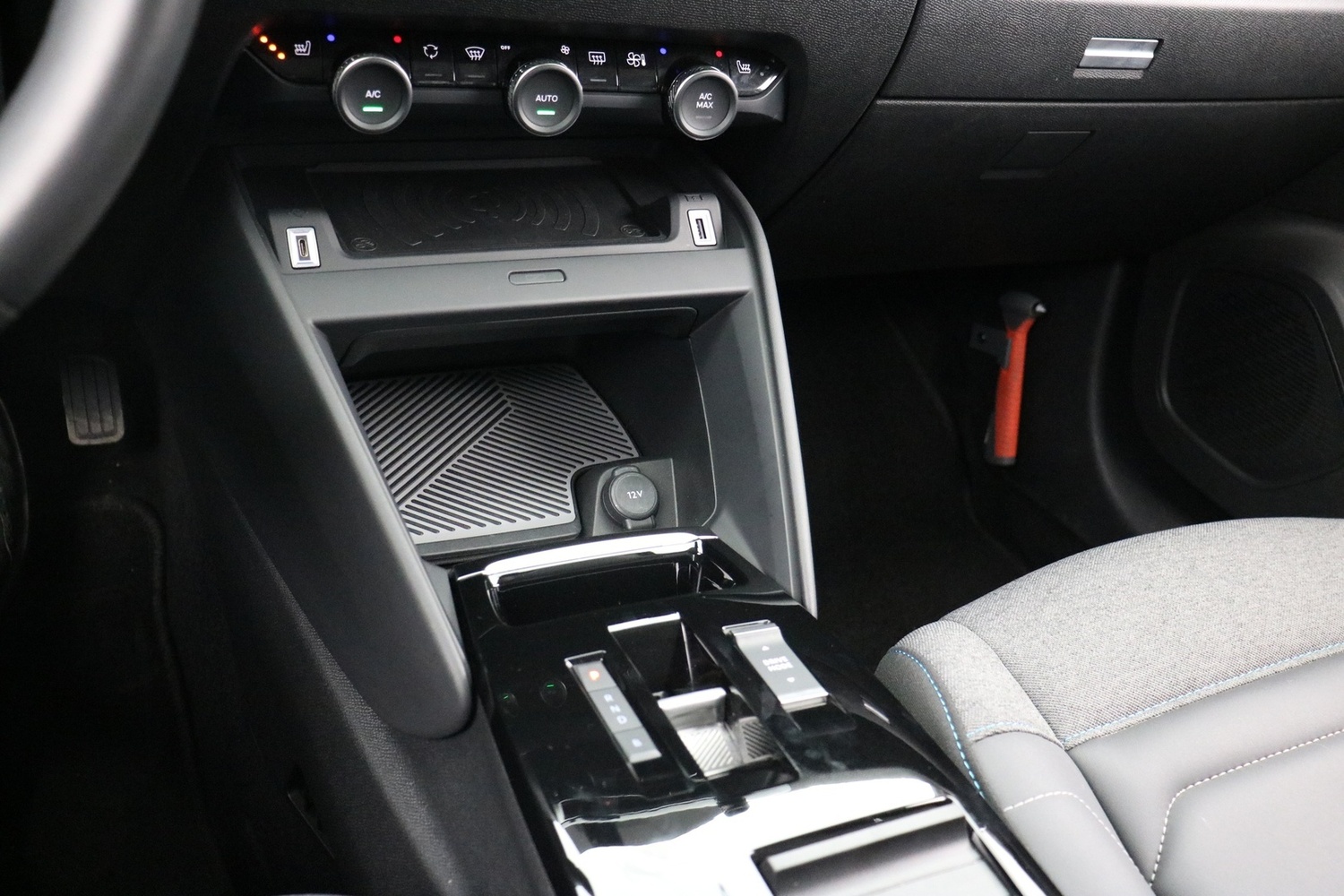Citroën e-C4 X vaihtoauto