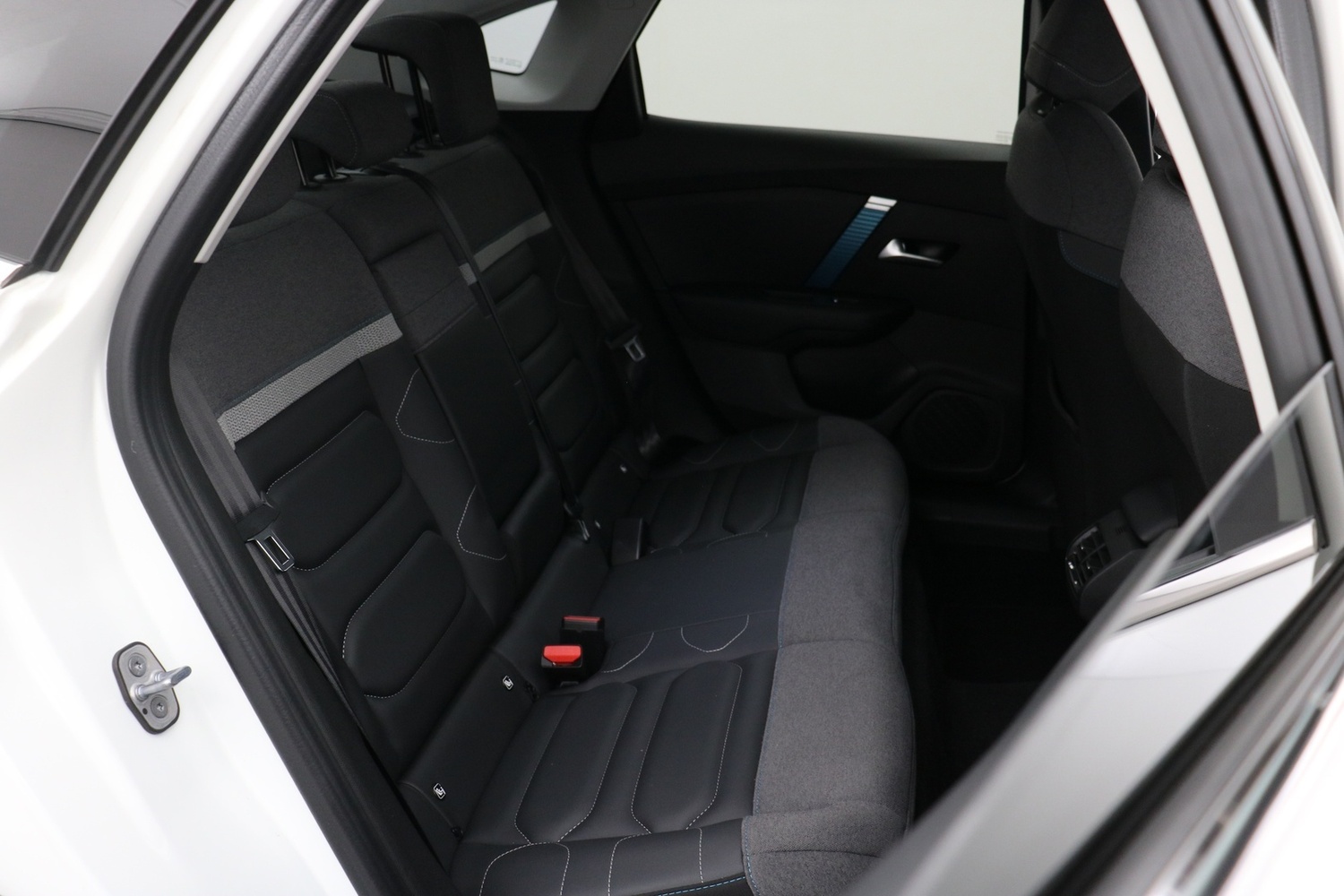 Citroën e-C4 X vaihtoauto