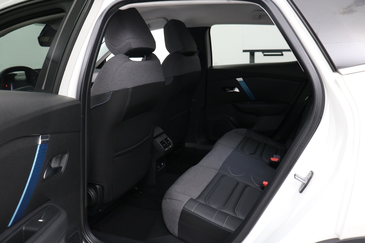 Citroën e-C4 X vaihtoauto