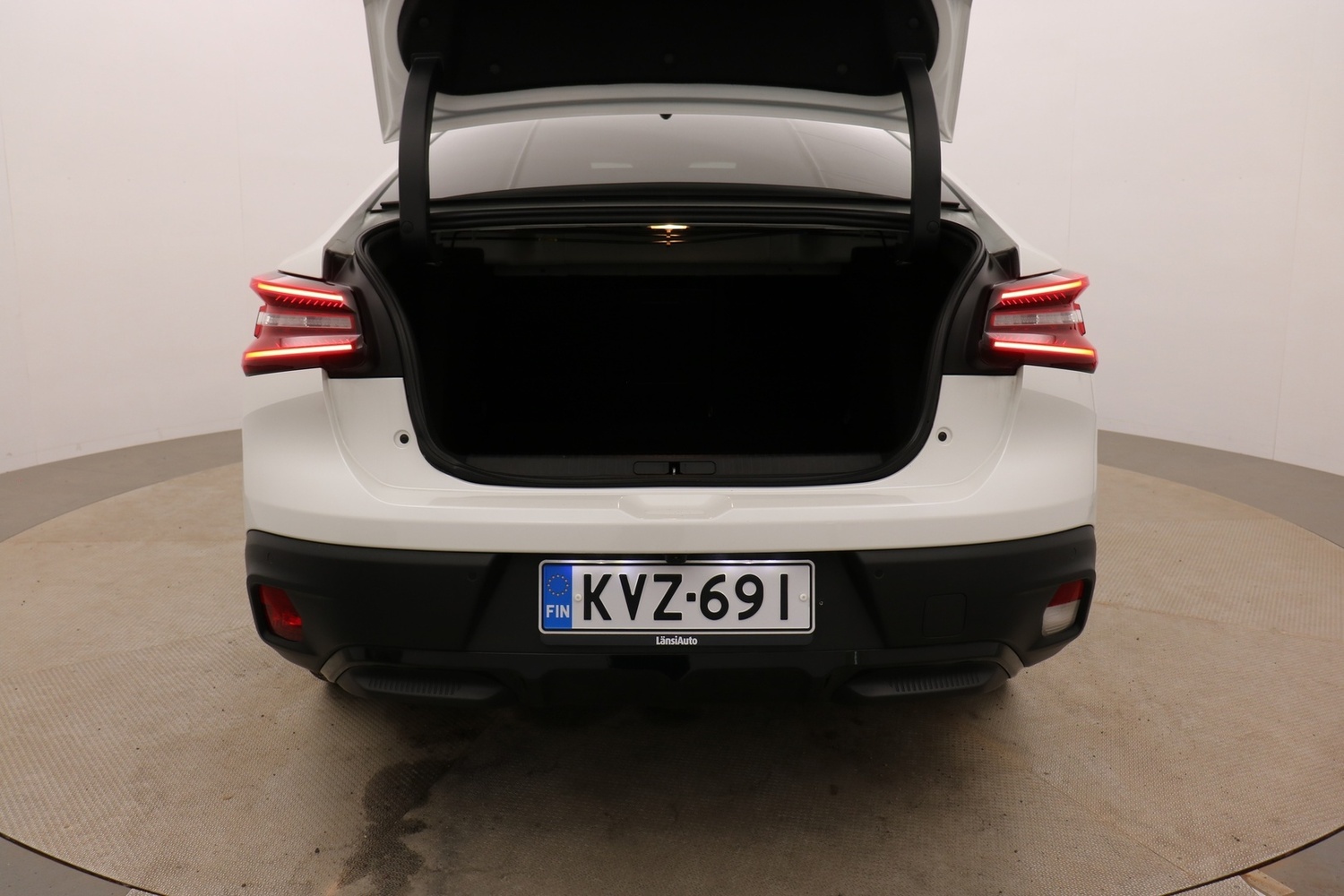 Citroën e-C4 X vaihtoauto