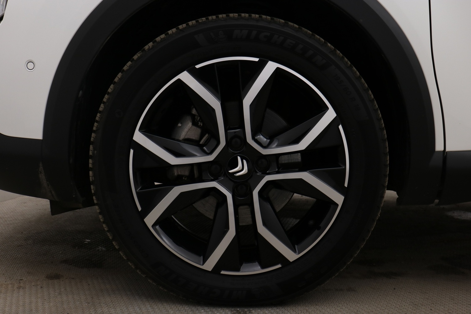 Citroën e-C4 X vaihtoauto