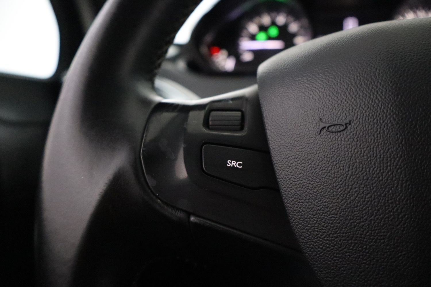 Peugeot 208 vaihtoauto