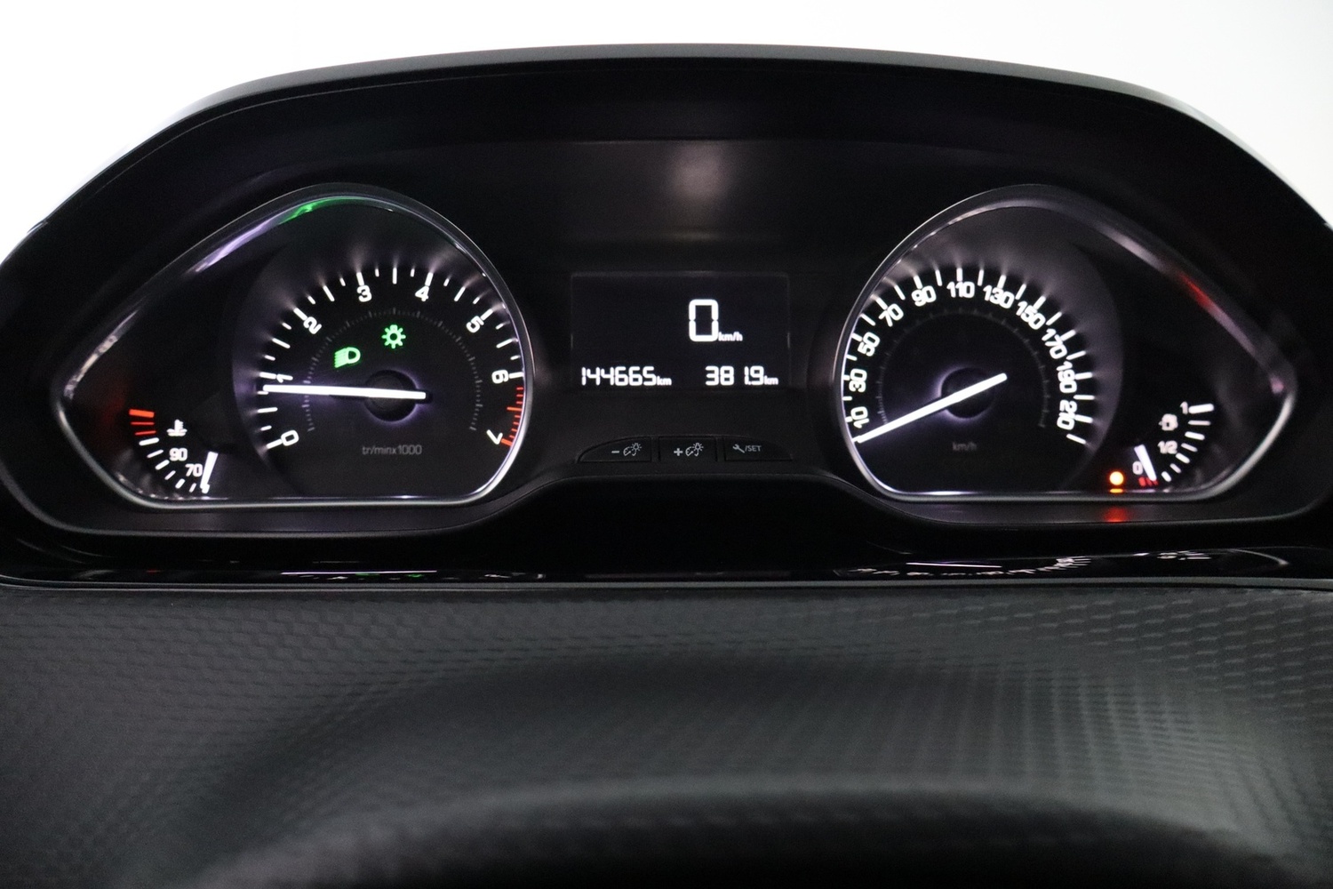 Peugeot 208 vaihtoauto