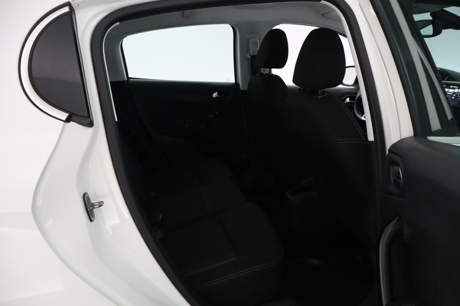 Peugeot 208 vaihtoauto