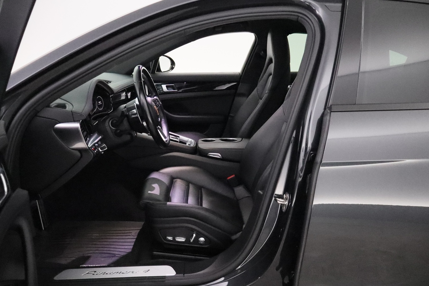 Porsche Panamera vaihtoauto