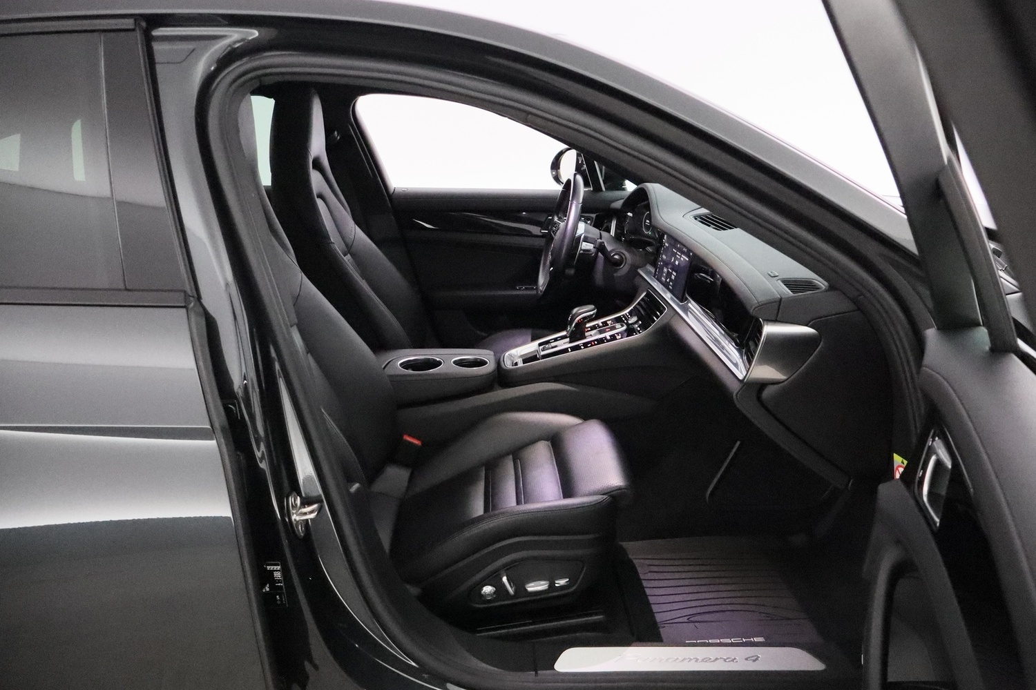 Porsche Panamera vaihtoauto