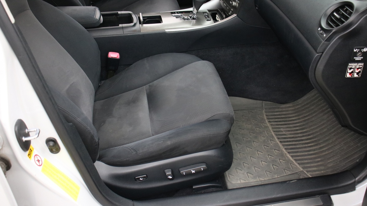 Lexus IS vaihtoauto