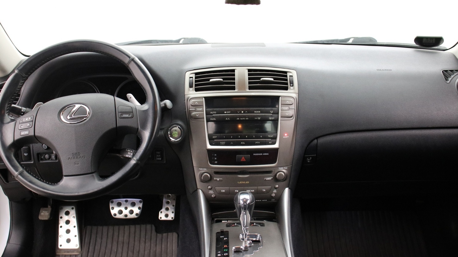 Lexus IS vaihtoauto