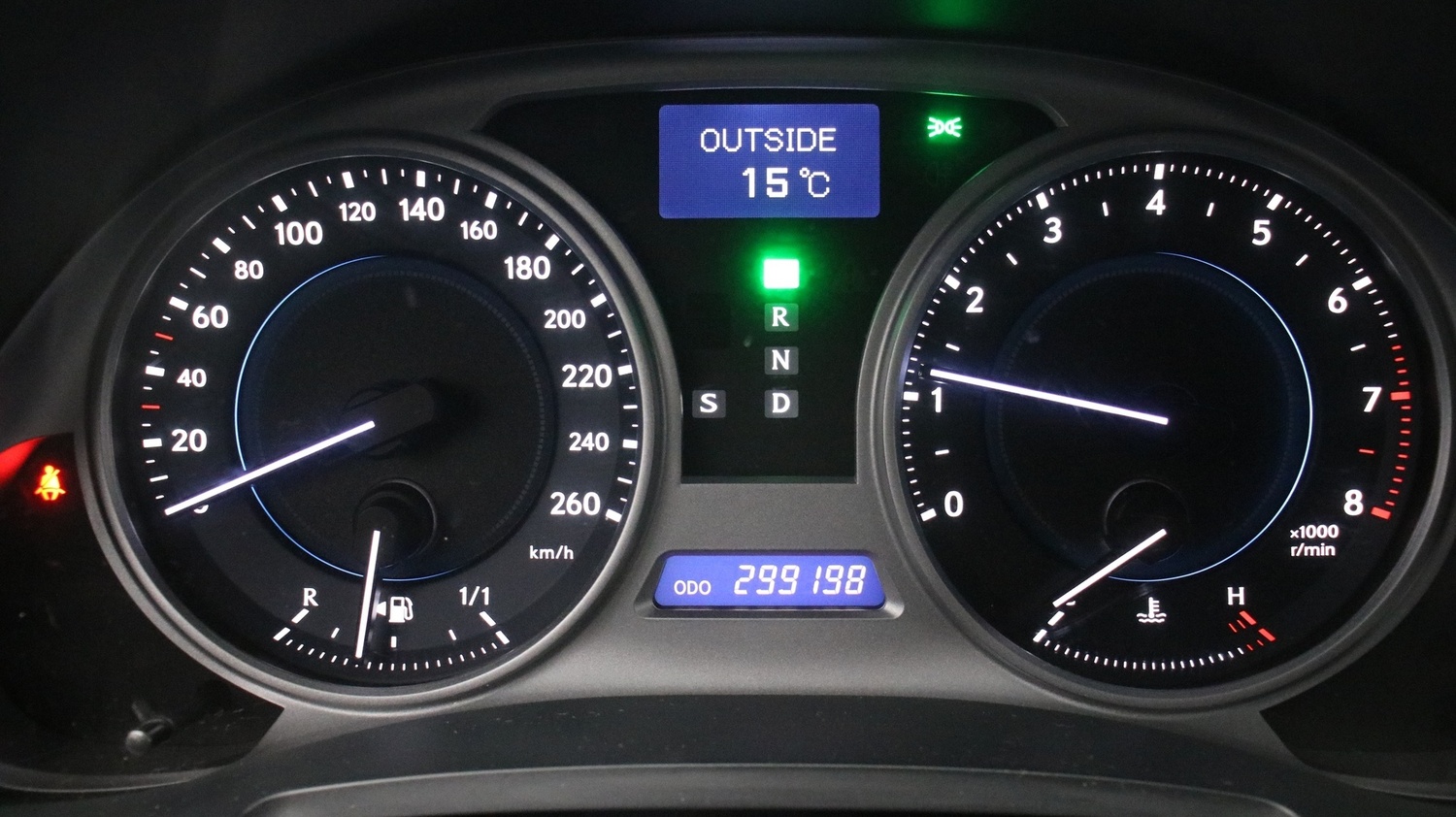 Lexus IS vaihtoauto