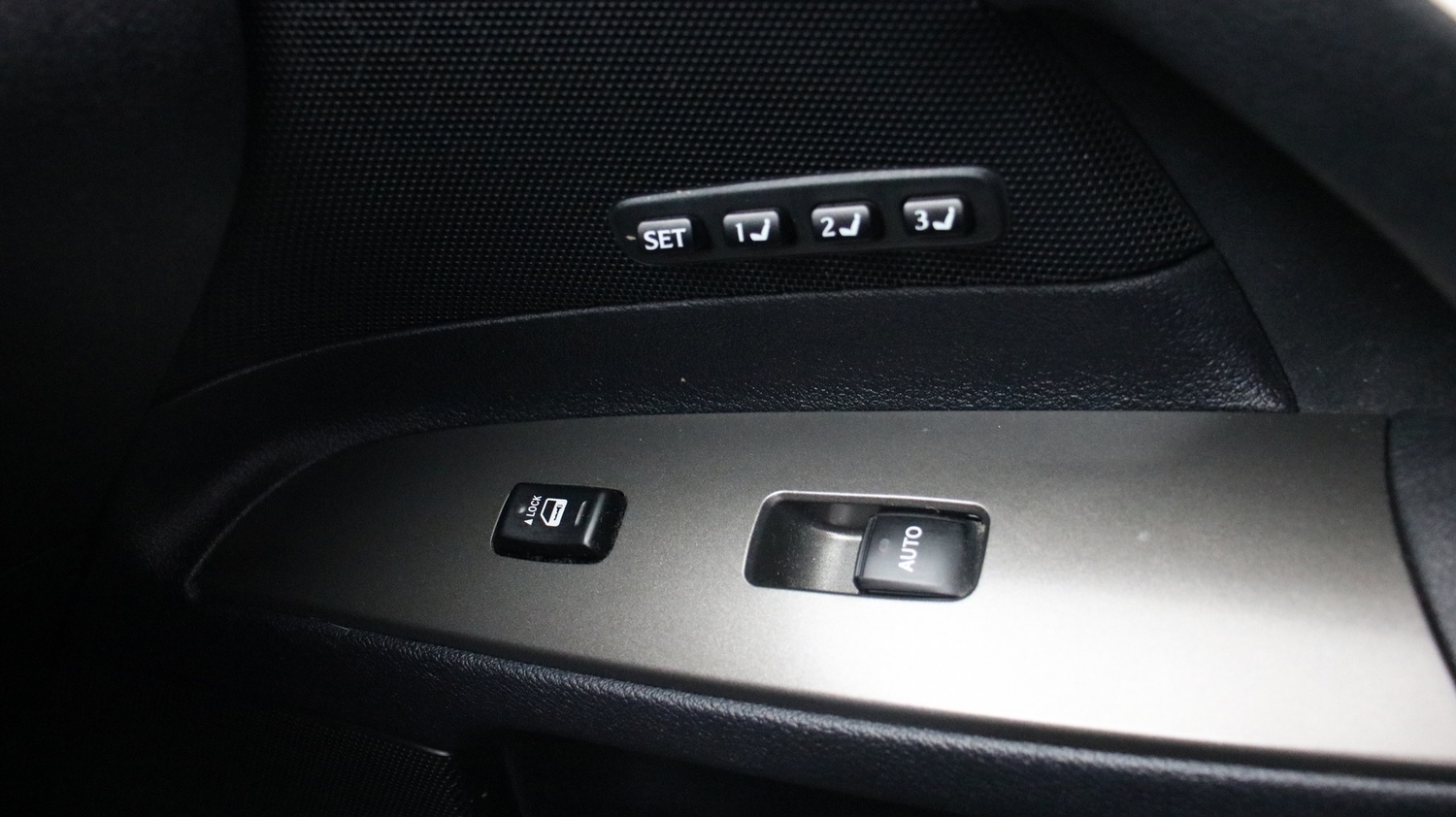 Lexus IS vaihtoauto