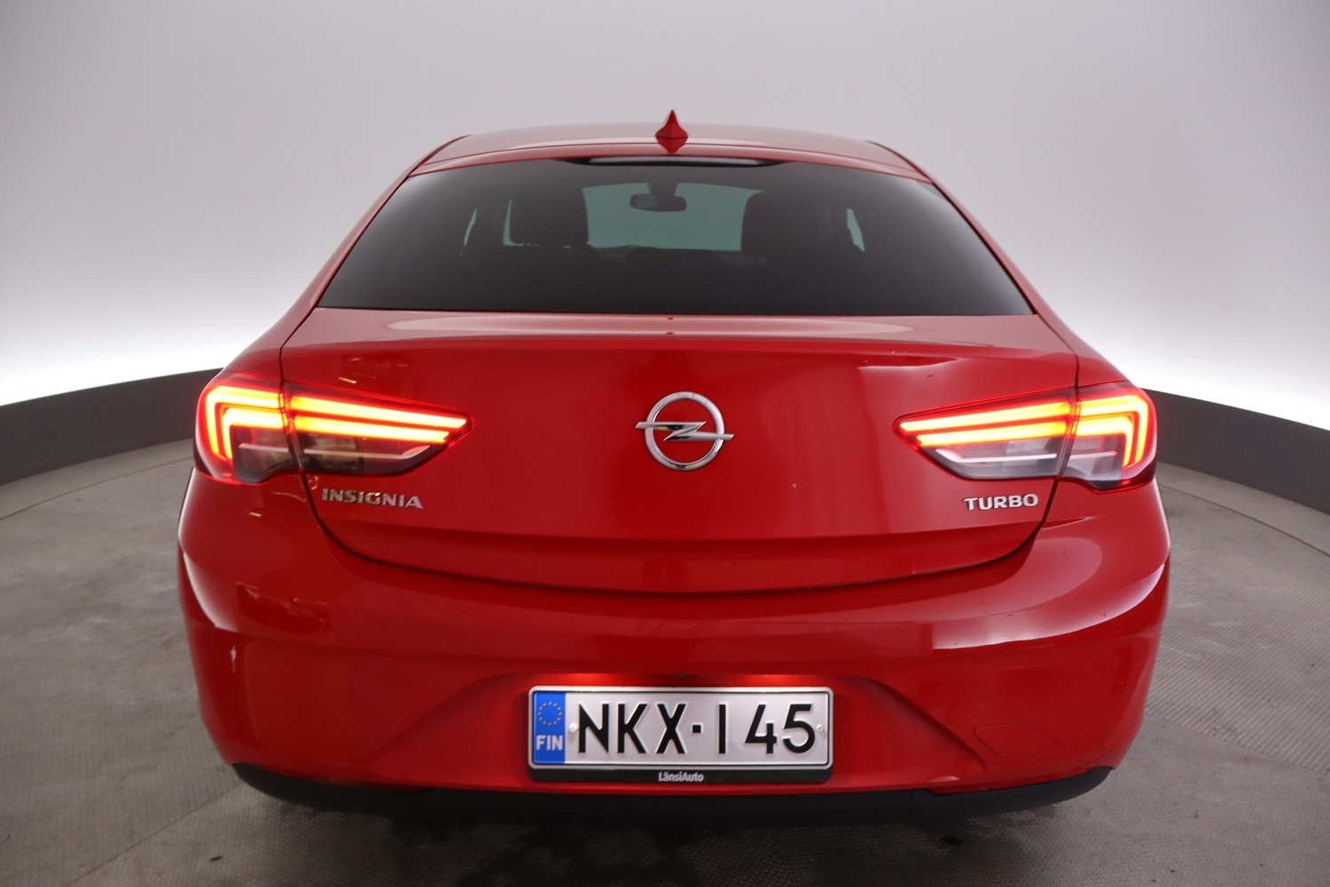 Opel Insignia vaihtoauto