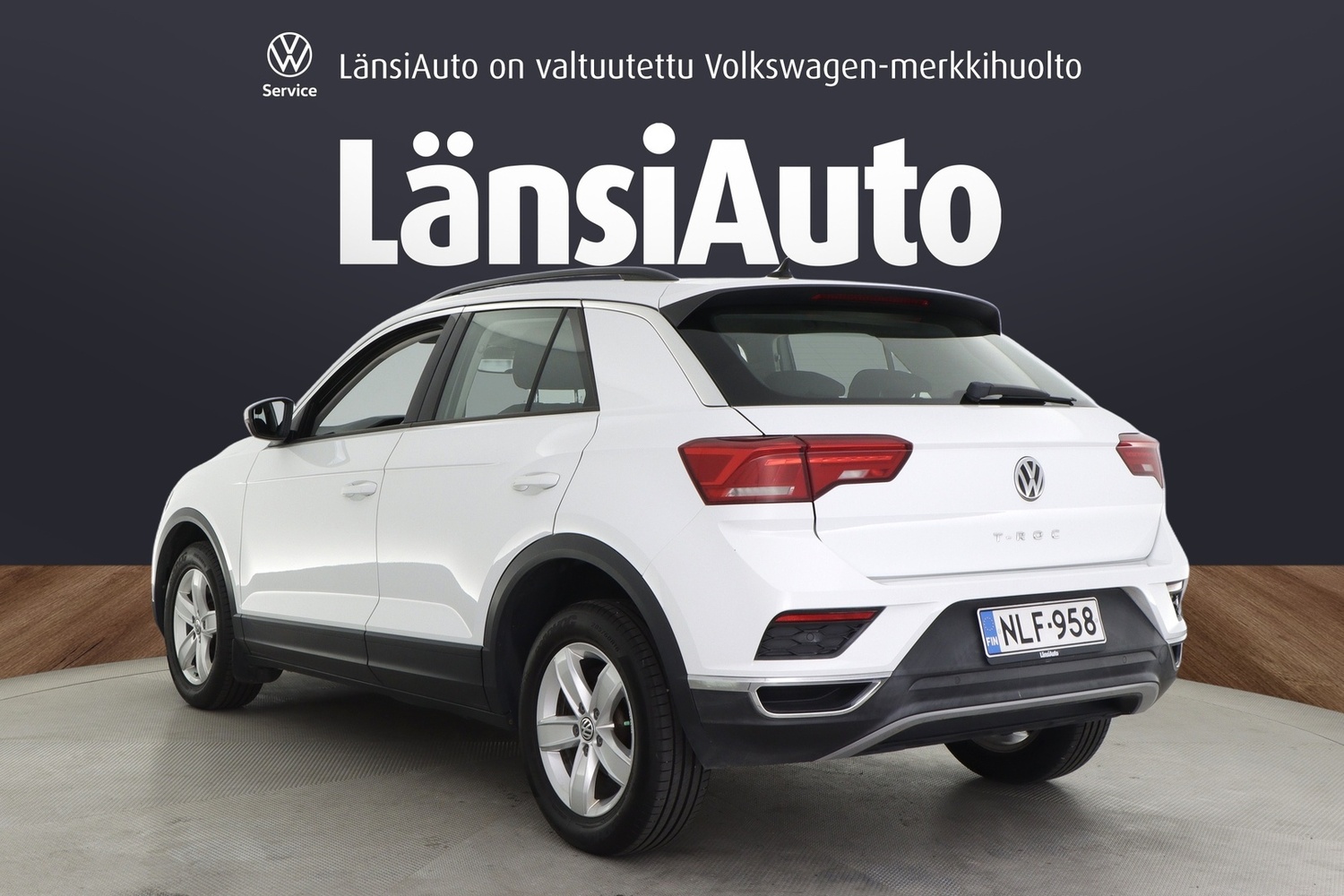 Volkswagen T-Roc vaihtoauto