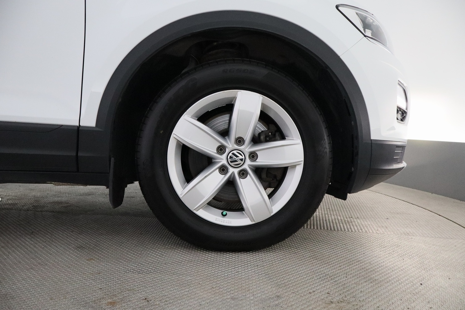 Volkswagen T-Roc vaihtoauto