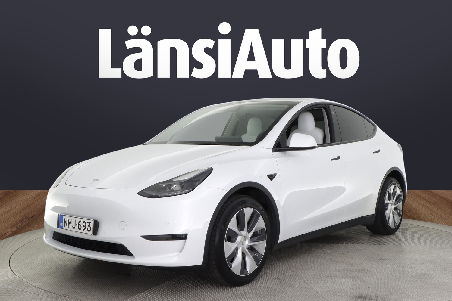 Tesla Model Y vaihtoauto