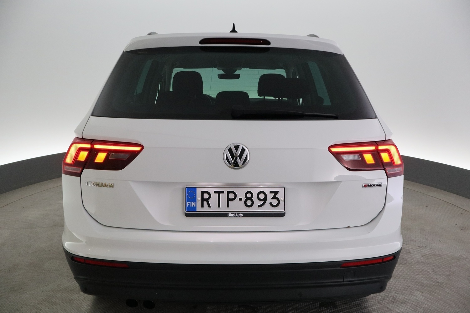 Volkswagen Tiguan vaihtoauto