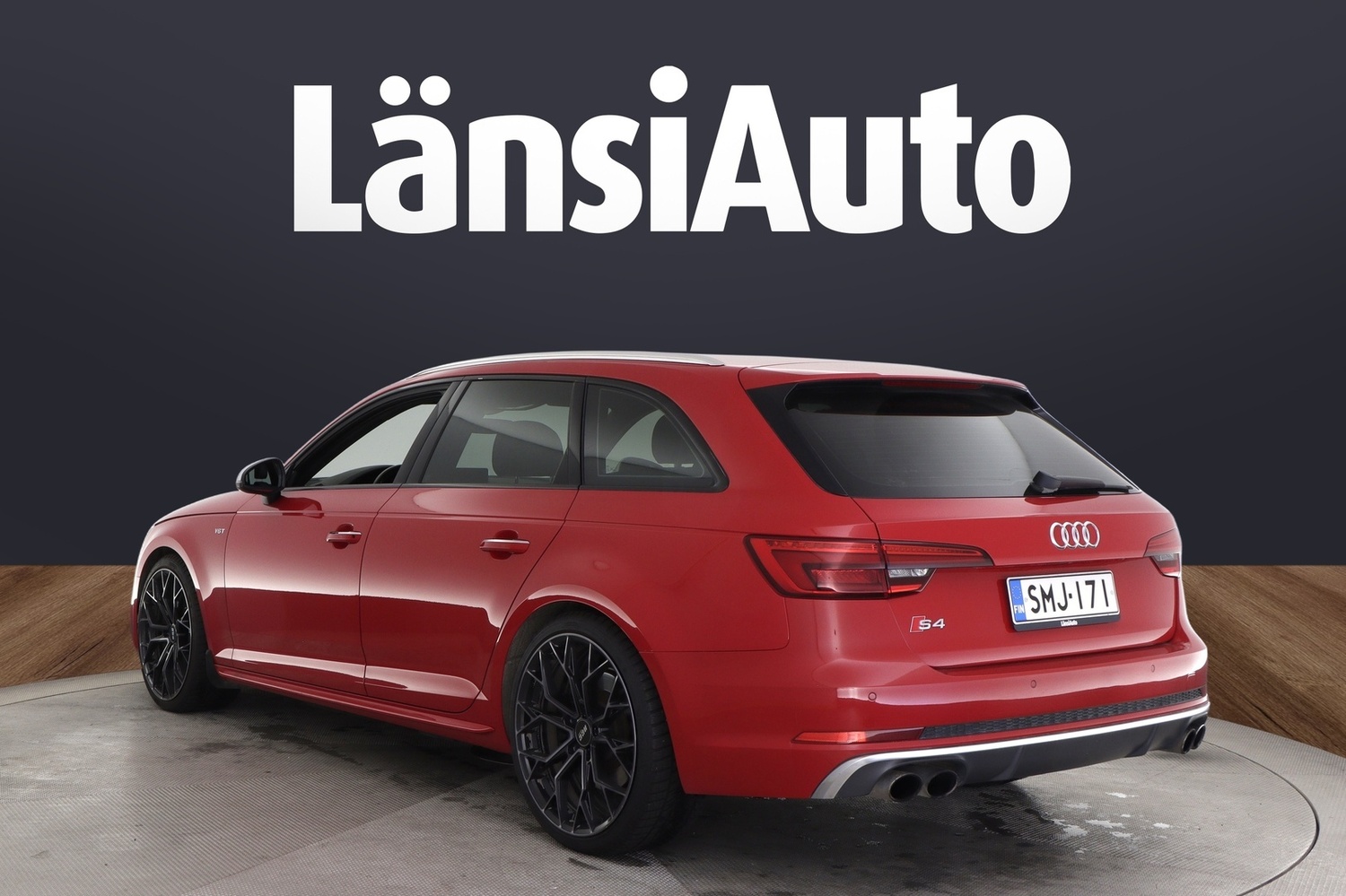 Audi S4 vaihtoauto