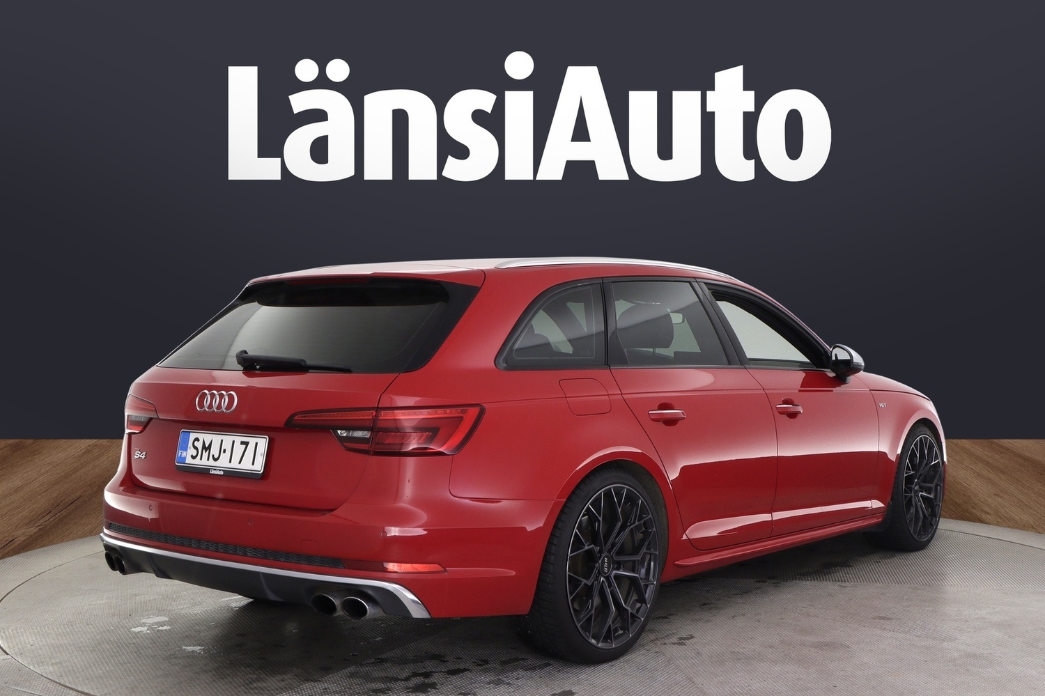 Audi S4 vaihtoauto