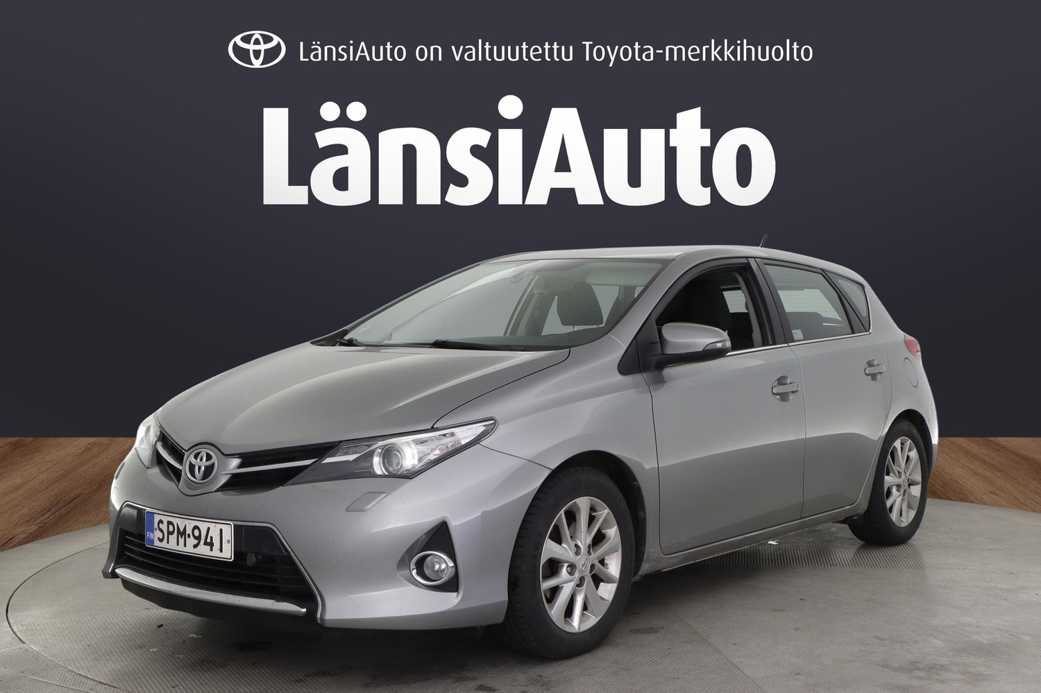 Toyota Auris vaihtoauto