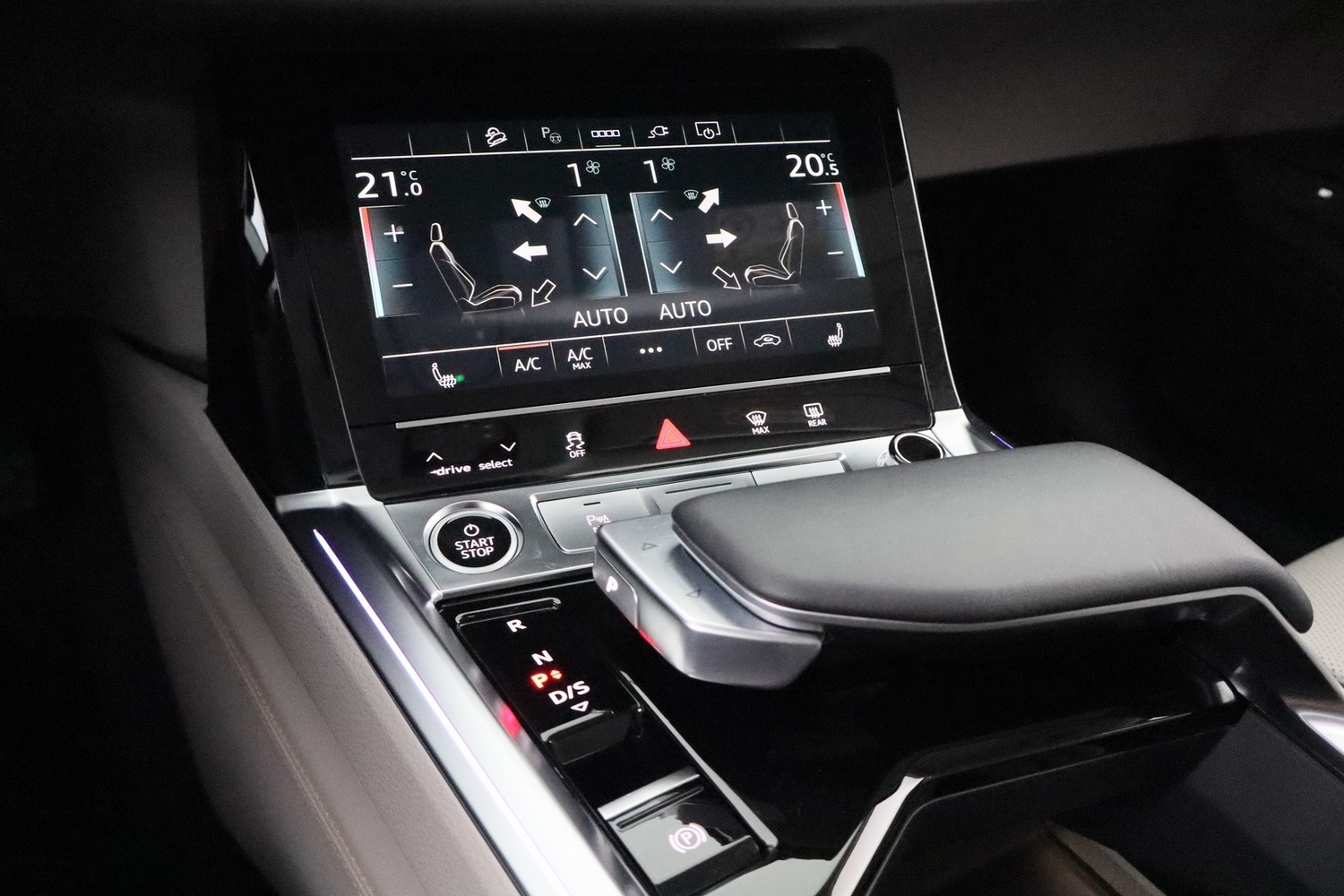 Audi Q8 e-tron vaihtoauto