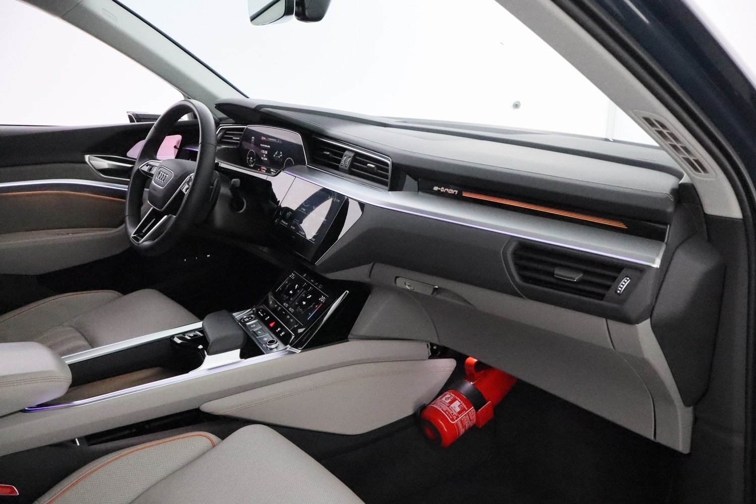 Audi Q8 e-tron vaihtoauto