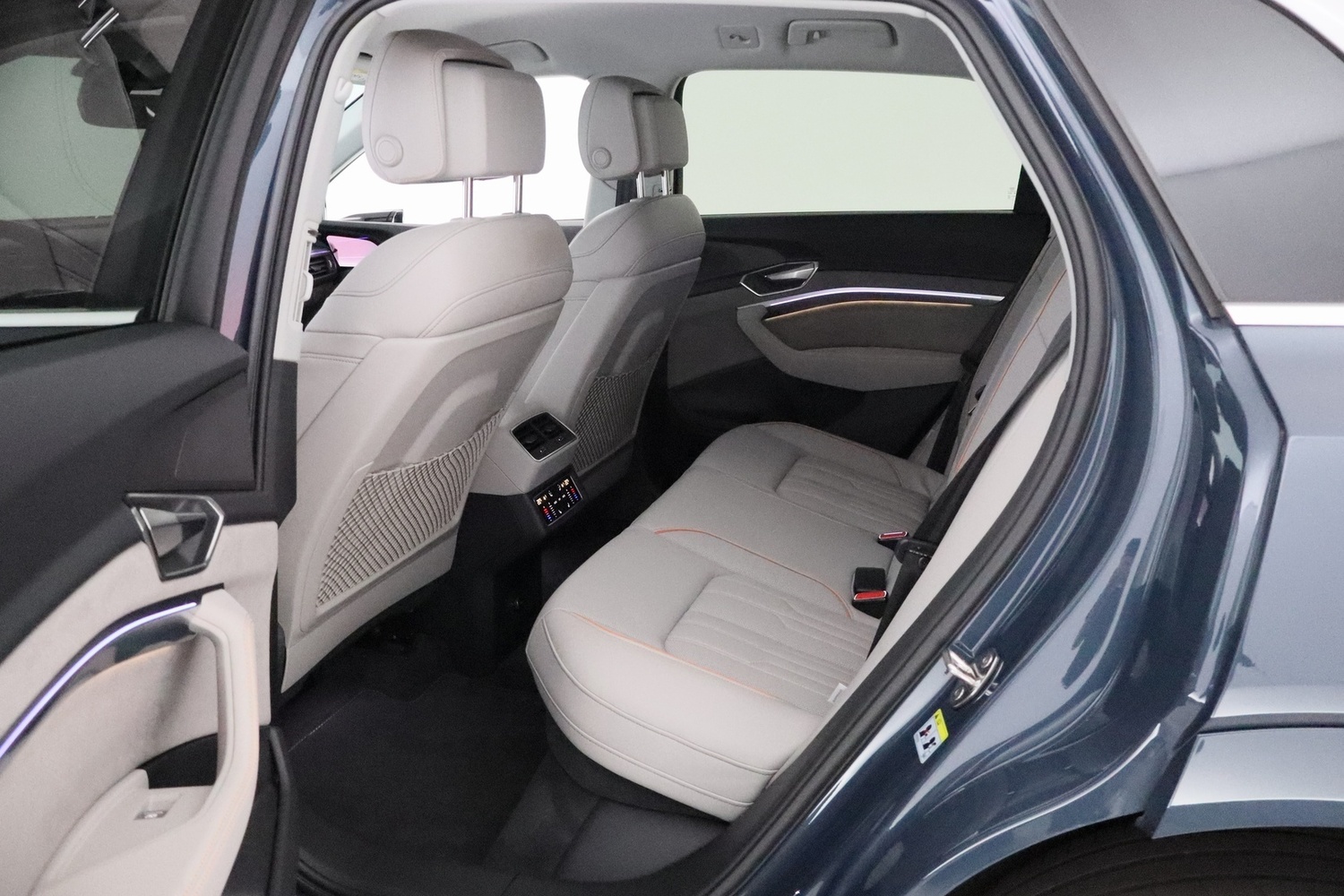 Audi Q8 e-tron vaihtoauto